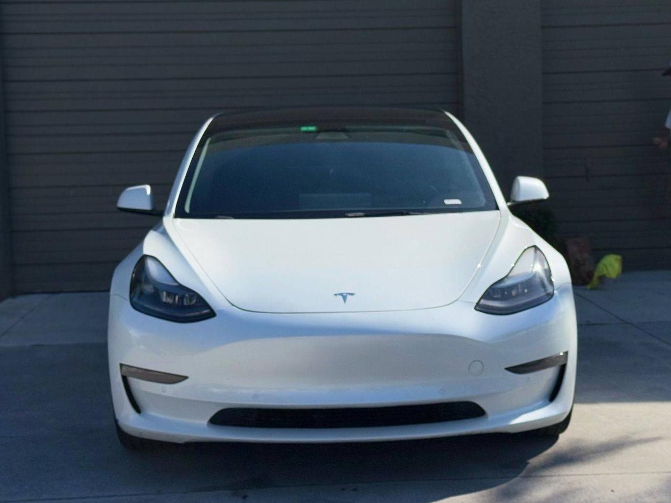 TESLA MODEL 3 2022 5YJ3E1EB6NF145566 image